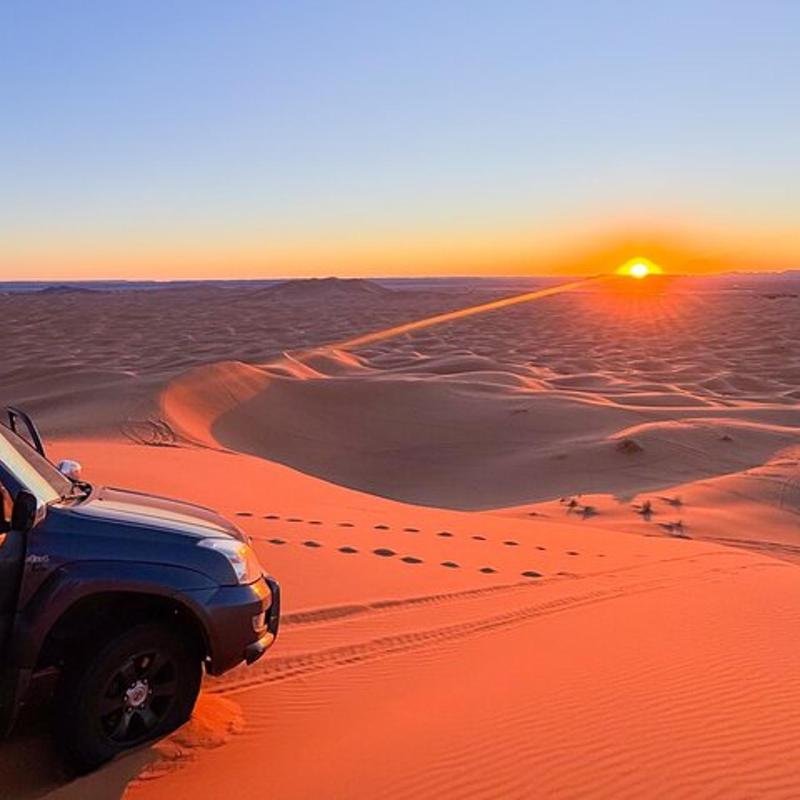 Merzouga sunset jeep tour: Sahara dunes at sunset