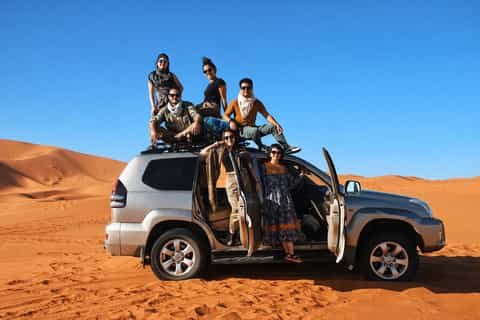 Saf Saf oasis Merzouga jeep tour: 4x4 on the desert track